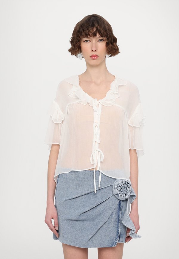 DESIGNERS REMIX IOLA