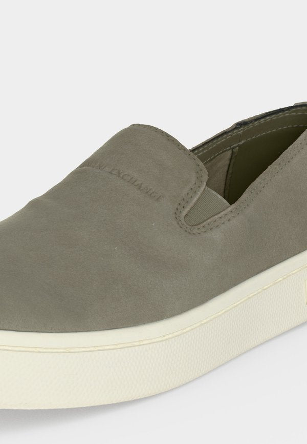Armani Exchange LONODN HYBRID