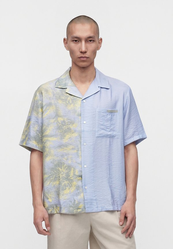 Maison Kitsuné HALF PRINTED RESORT