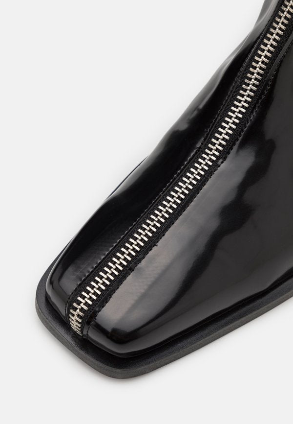 GmbH ADEM MID SHAFT BOOT ABRASIVATO UNISEX