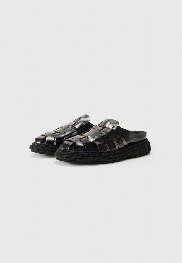 The Antipode SANDAL