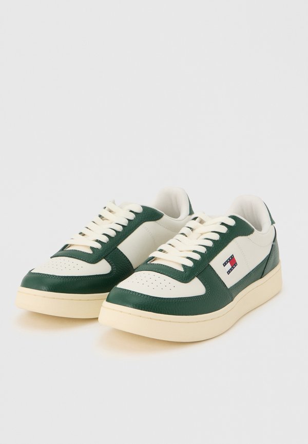 Tommy Jeans