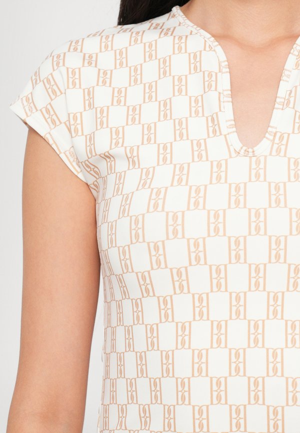 By Malene Birger VANAZIA