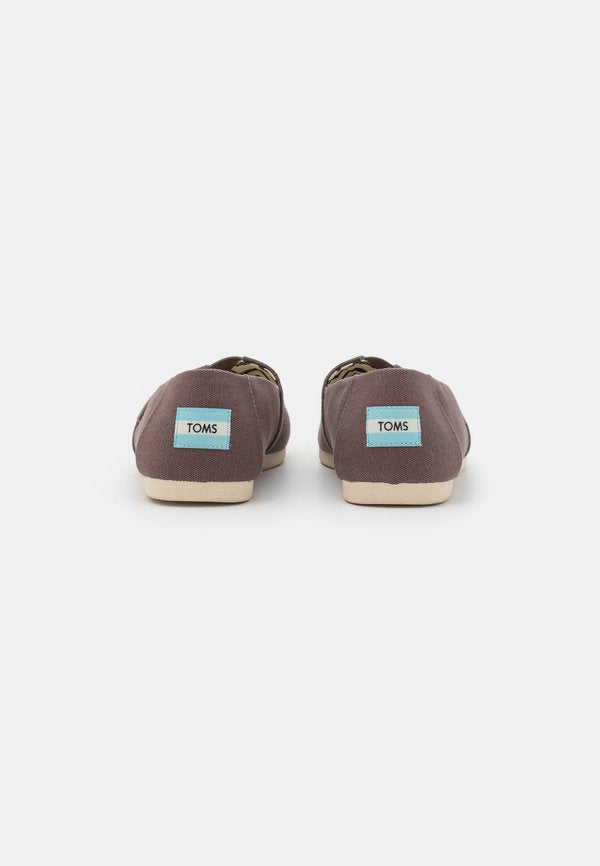 TOMS