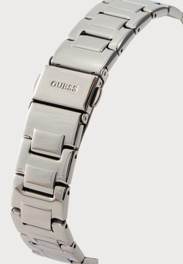 Guess EVE