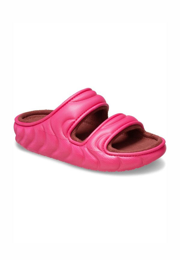 Crocs CLASSIC COZZZY OVERPUFF