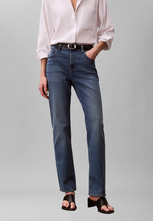 Calvin Klein Jeans HIGH RISE STRAIGHT VINTAGE SKYFA - Straight leg jeans - vintage skyfall