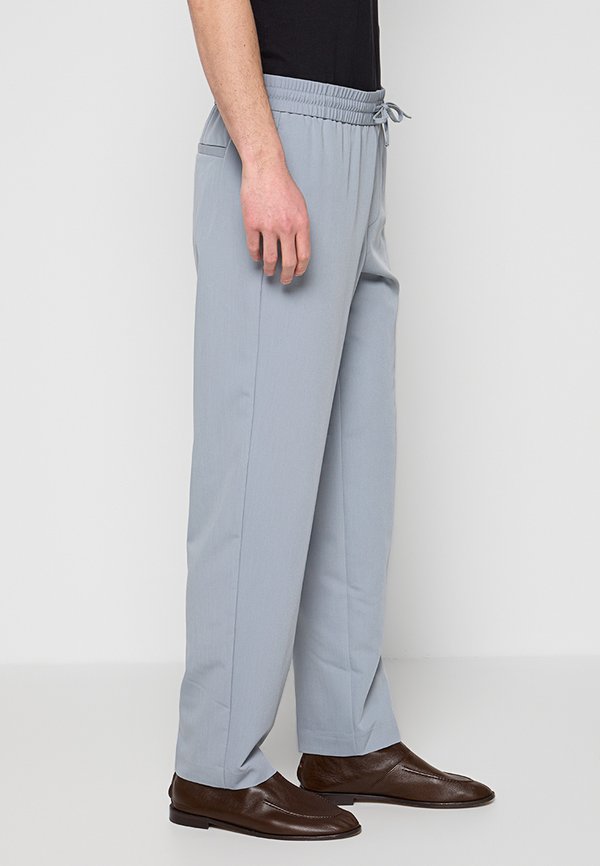 Lindbergh RELAXED FIT