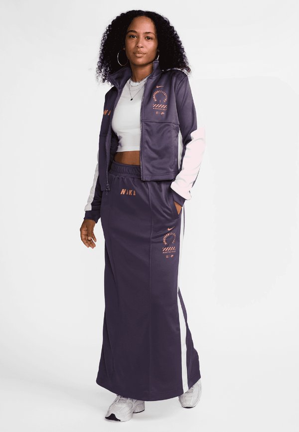 Nike Sportswear
