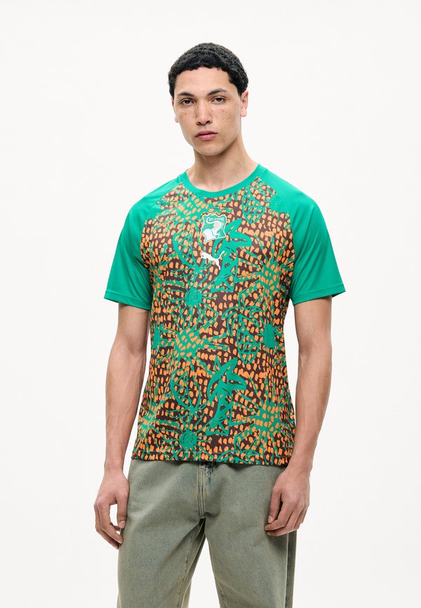 Puma IVORY COAST FIF WARM UP - Football jersey - sport green/chocolate brown