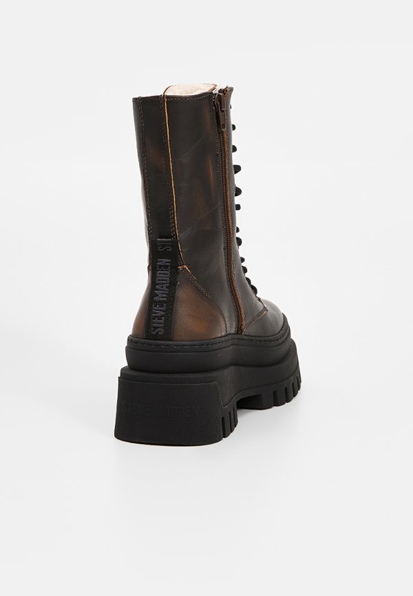 Steve Madden COAST-FL