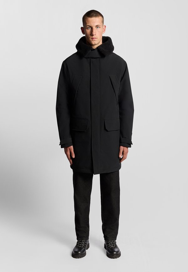 Lyle & Scott MID