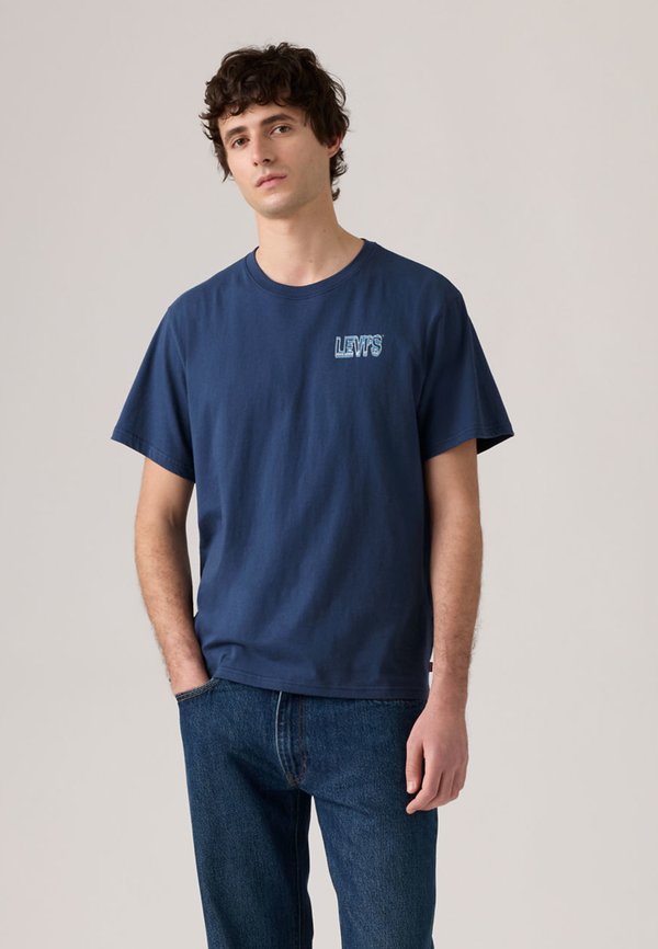 Levi's® RELAXED FIT TEE