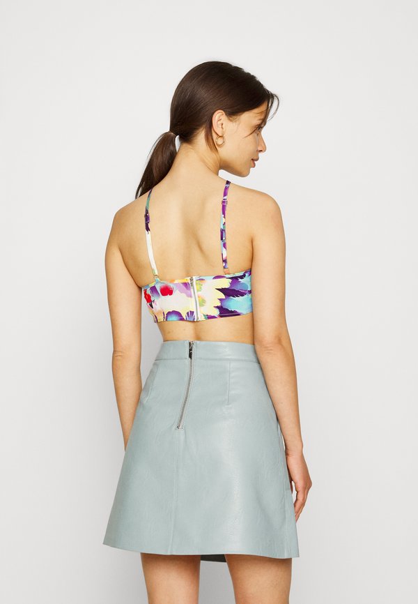 Missguided Petite HALTERNECK CROP