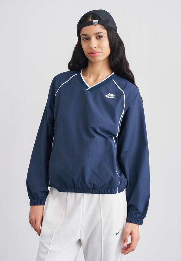 Nike Sportswear