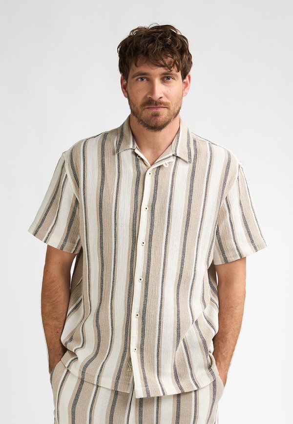 Petrol Industries ALL-OVER PRINT ADVENTURA