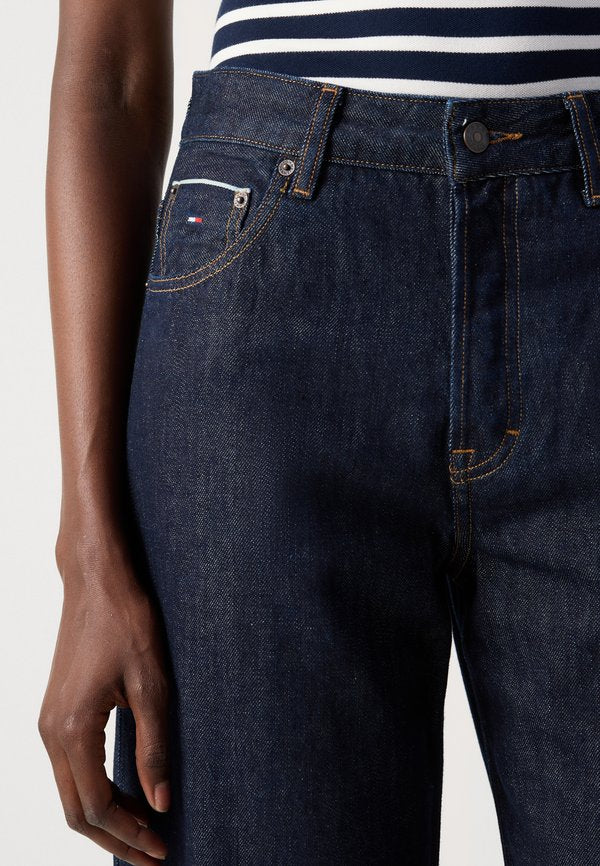 Tommy Jeans MIA SELVEDGE RELAXED STRAIGHT LEG JEANS
