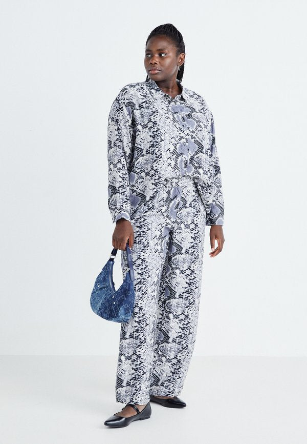 Vero Moda Curve VMCJOSIE RIKA PANT