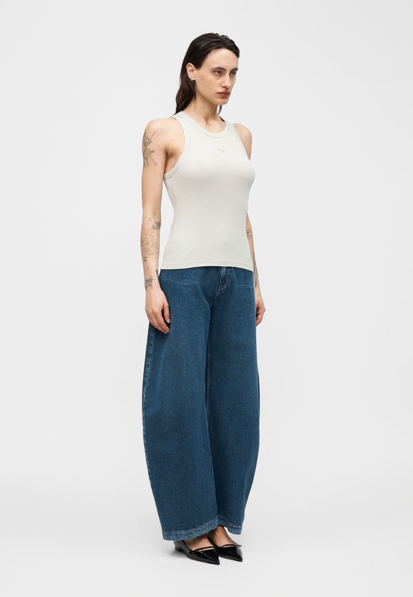 Maison Kitsuné BABY FOX TANK