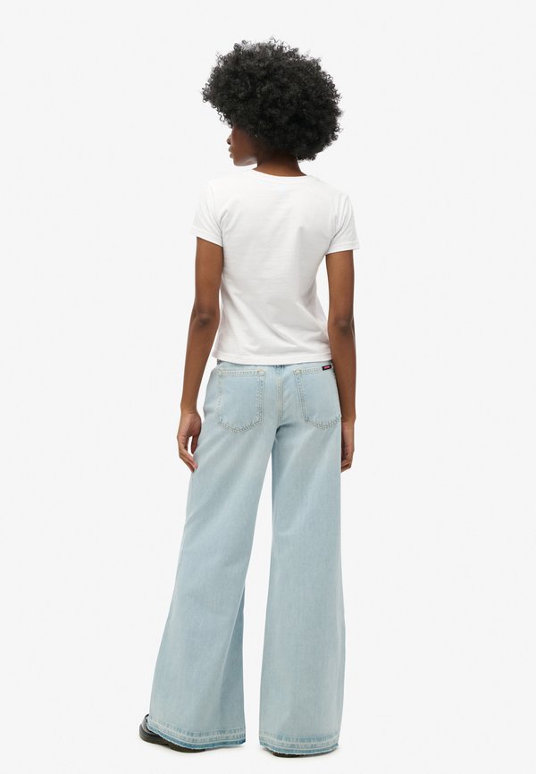 Superdry & Co HEM WIDE LEG