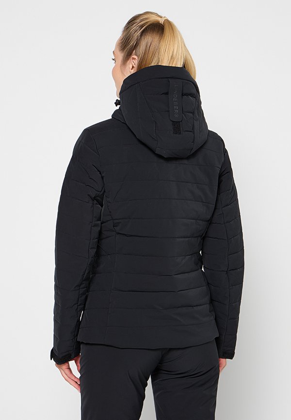 J.LINDEBERG Sports THERA