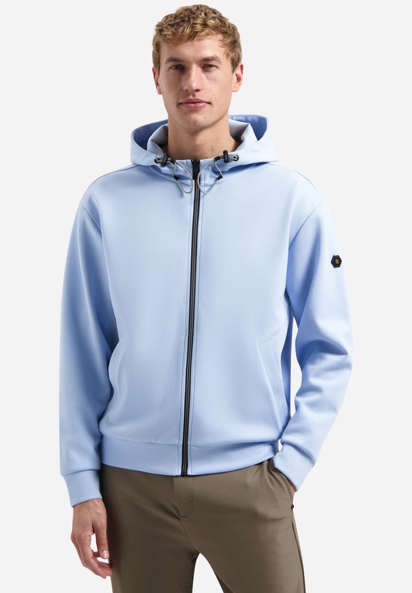 NO EXCESS HOODED