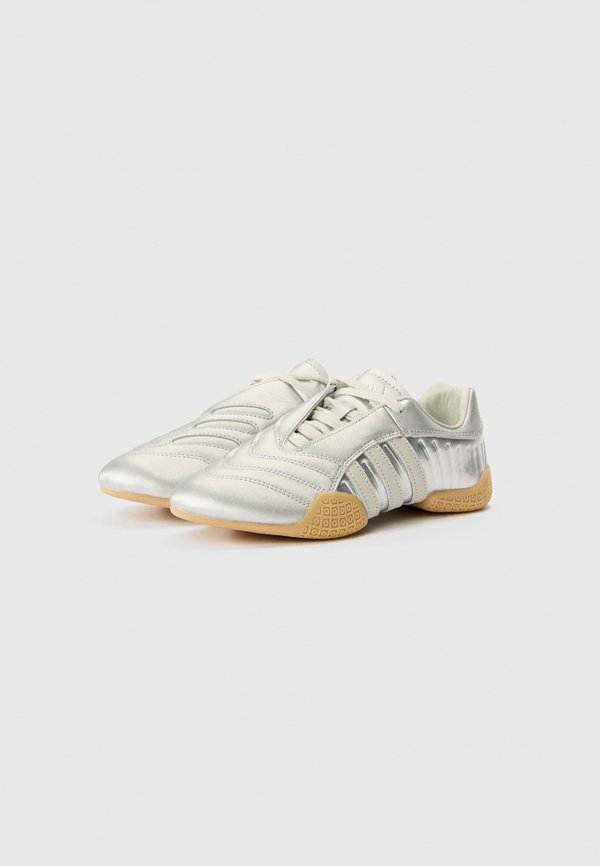 adidas Originals TAEKWONDO MEI ELITE W
