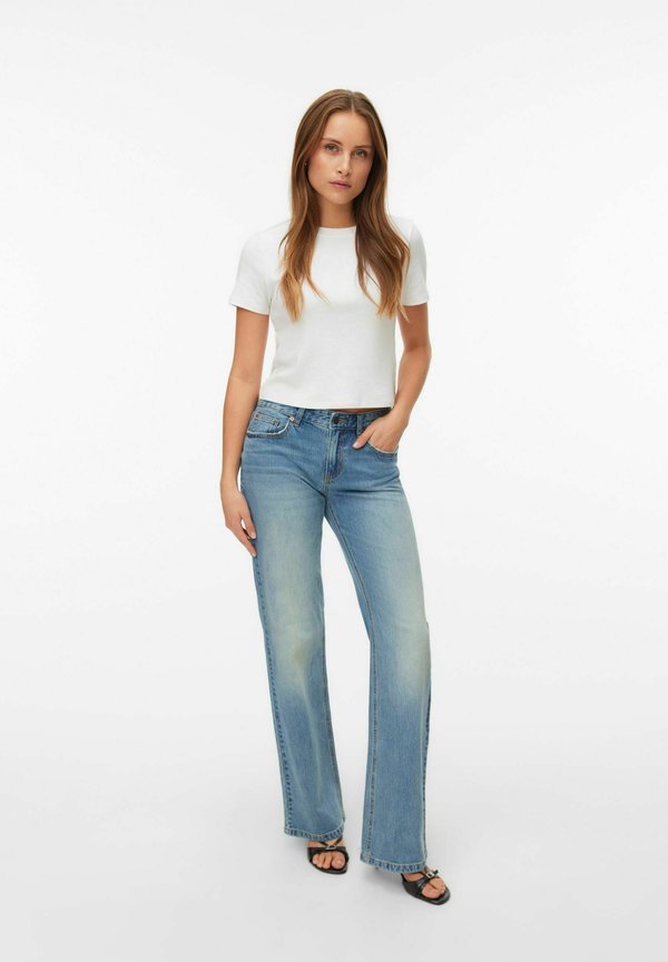 Vero Moda Flared fit VMASTA low rise bootcut