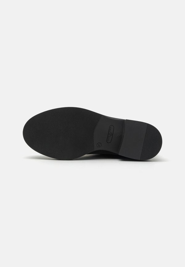 Emporio Armani MAY LACE UP BOOTIE