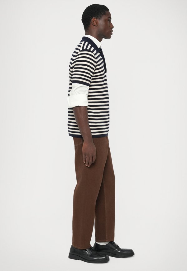 PS Paul Smith MENS REGULAR FIT PLEATED