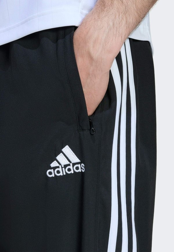 adidas Originals TEAMGEIST