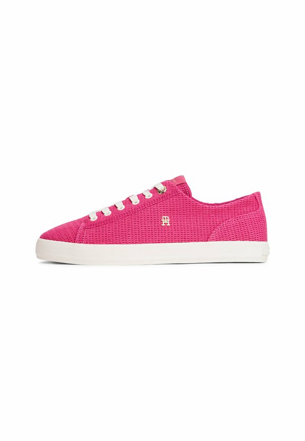 Tommy Hilfiger TH MONOGRAM TEXTURED TRAINERS
