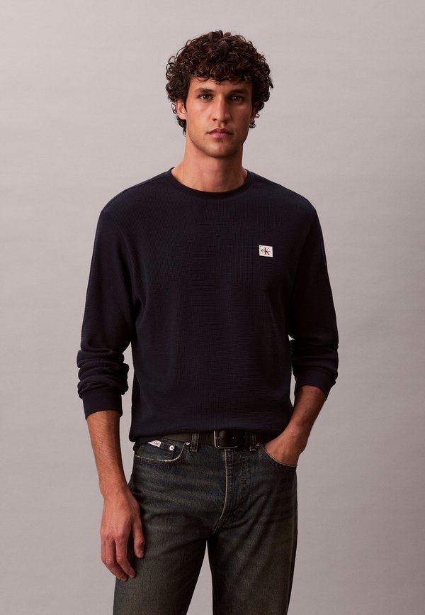 Calvin Klein Jeans WAFFLE LABEL TEE - Long sleeved top - dark sapphire