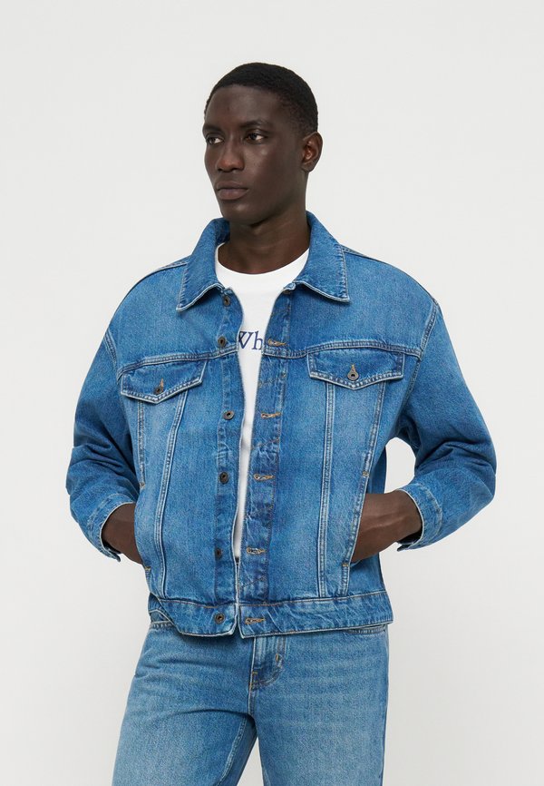 OFF-WHITE