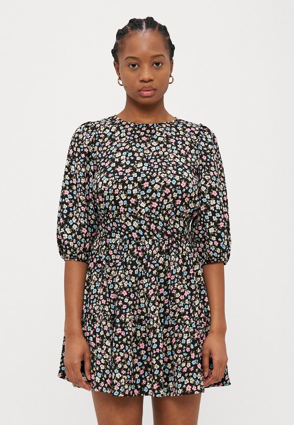 Vero Moda Petite VMPAGE 3/4 DETAIL SHORT DRESS