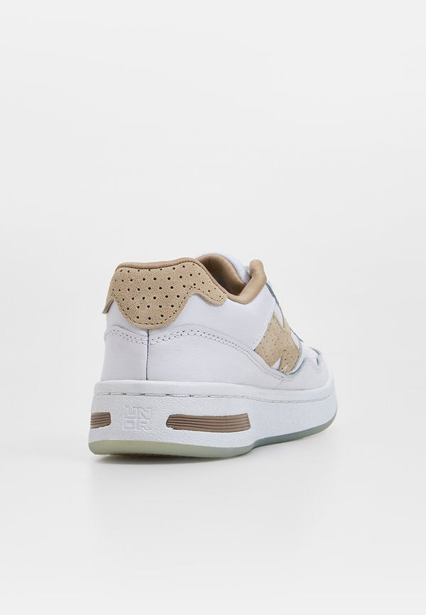 Under Armour COURT 96
