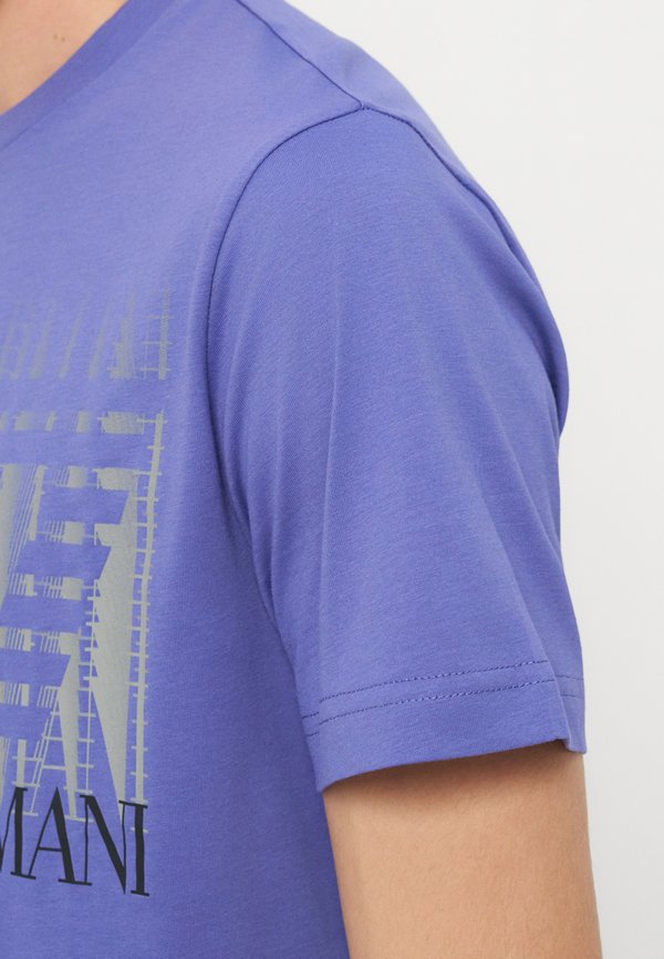 EA7 Emporio Armani