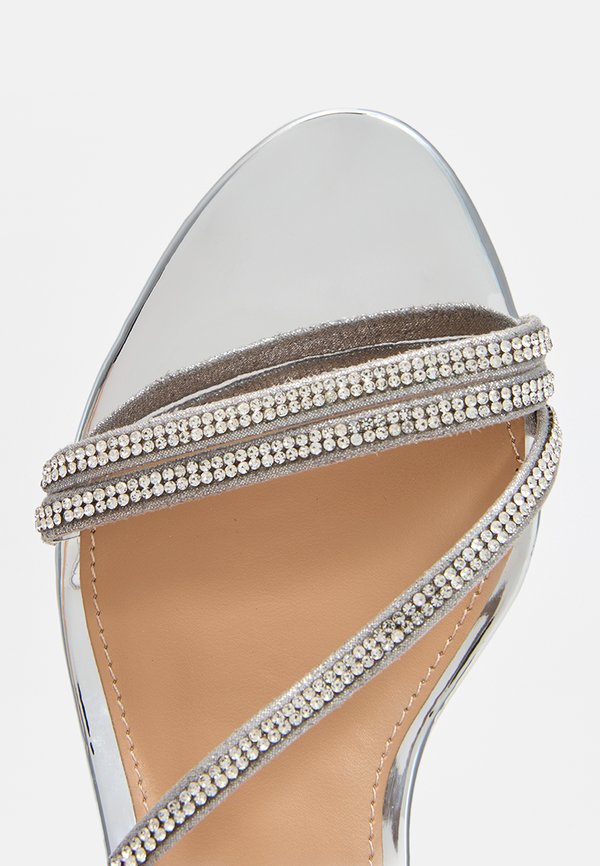 Steve Madden LAMORA