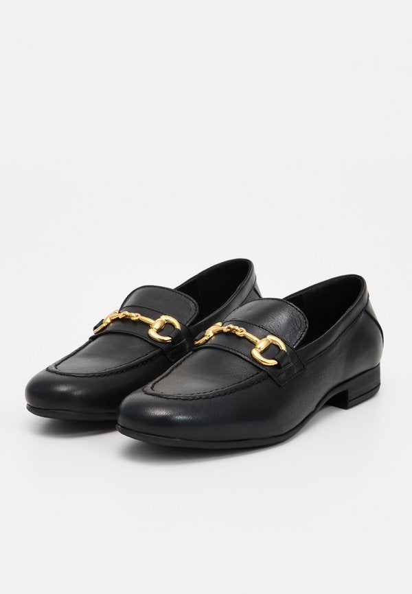 Steve Madden NURA