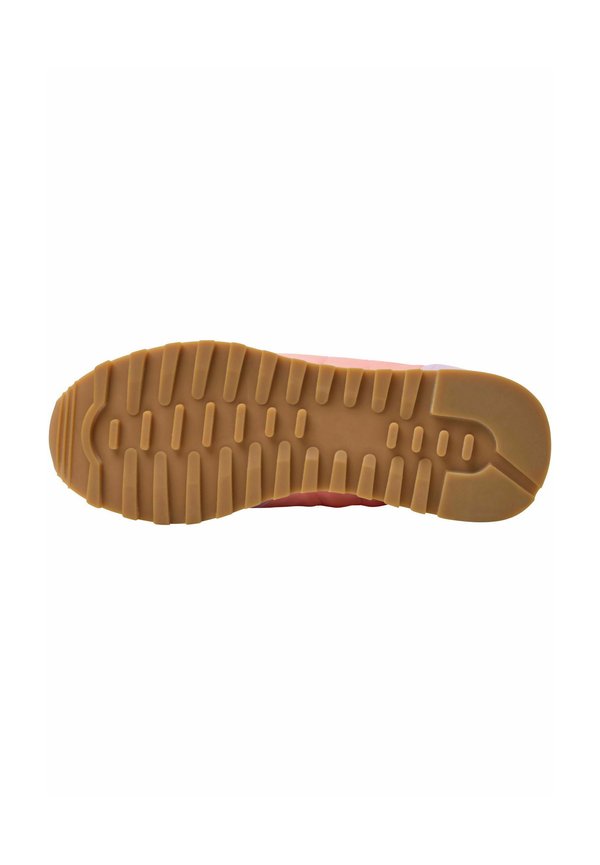 NEWD. SNEAKER