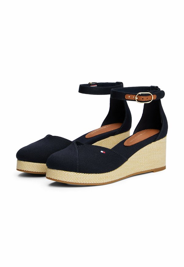 Tommy Hilfiger FLAG CLOSED TOE MID WEDGE