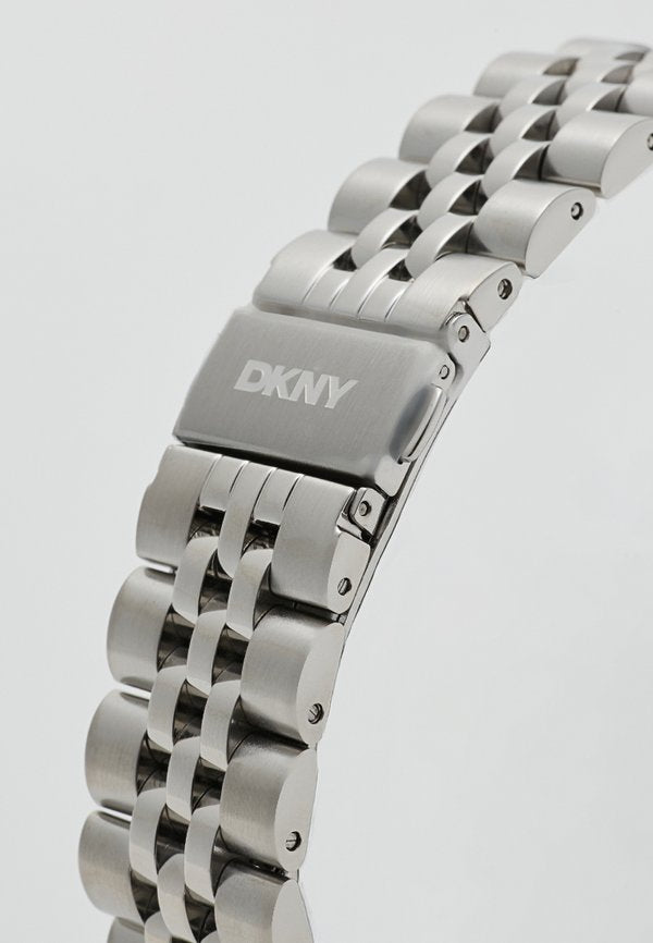 DKNY