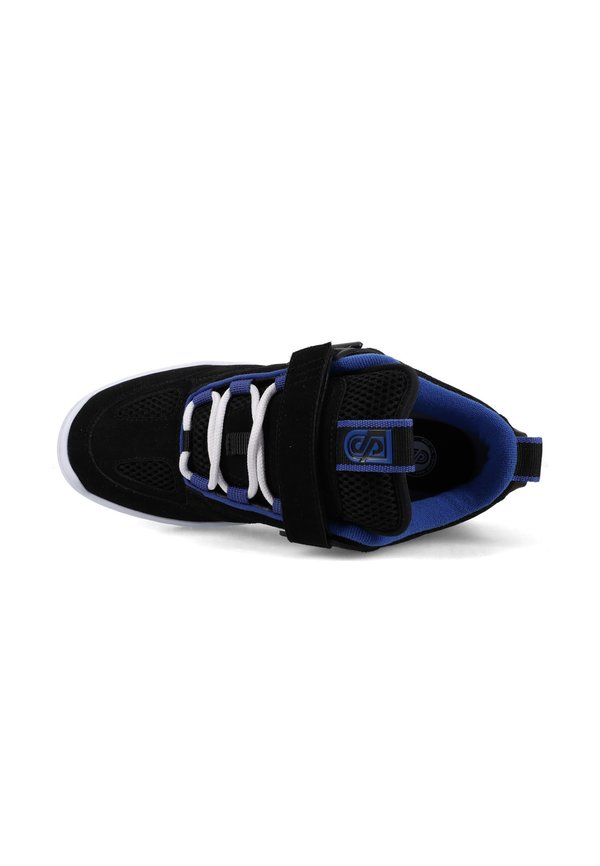 DC Shoes