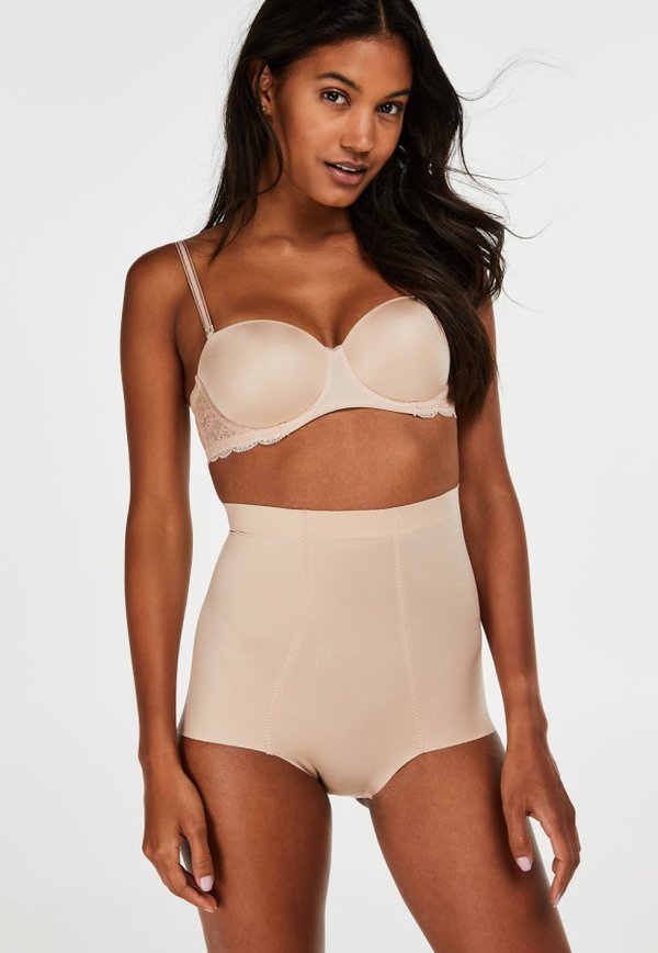 Hunkemöller