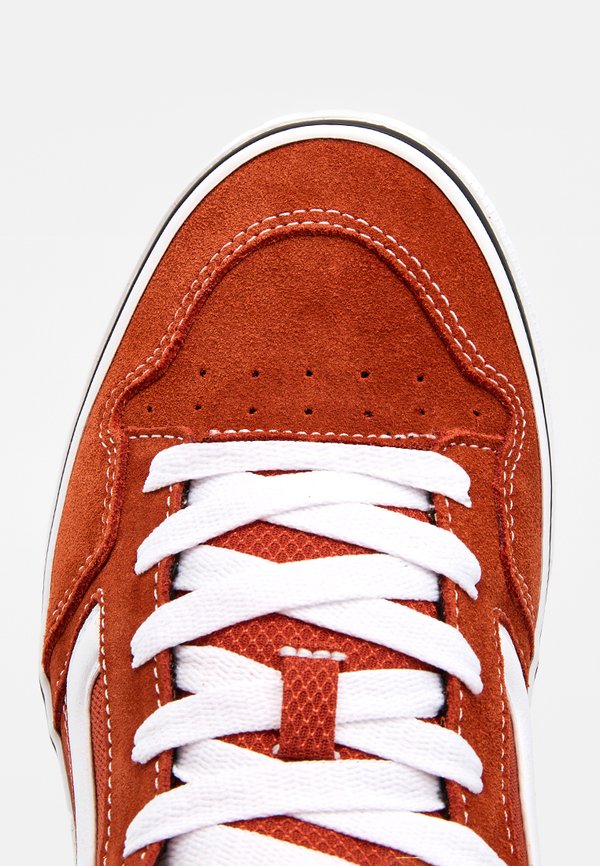 Vans CALDRONE