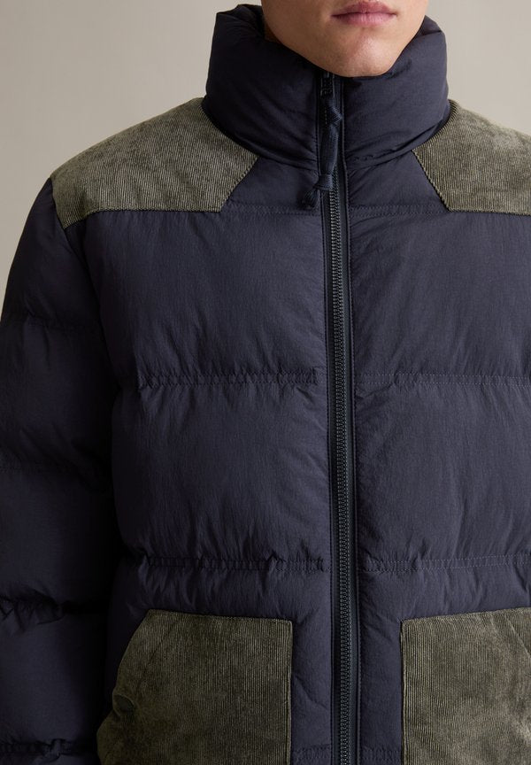 Marc O'Polo DENIM REGULAR MIT KONTRASTFARBENEN -EINSÄTZEN