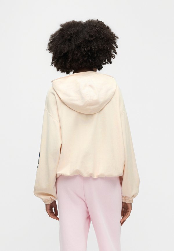 Nike Sportswear STREET