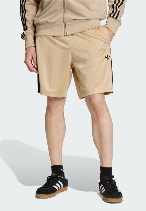 adidas Originals OVERSIZED - Shorts - stone khaki