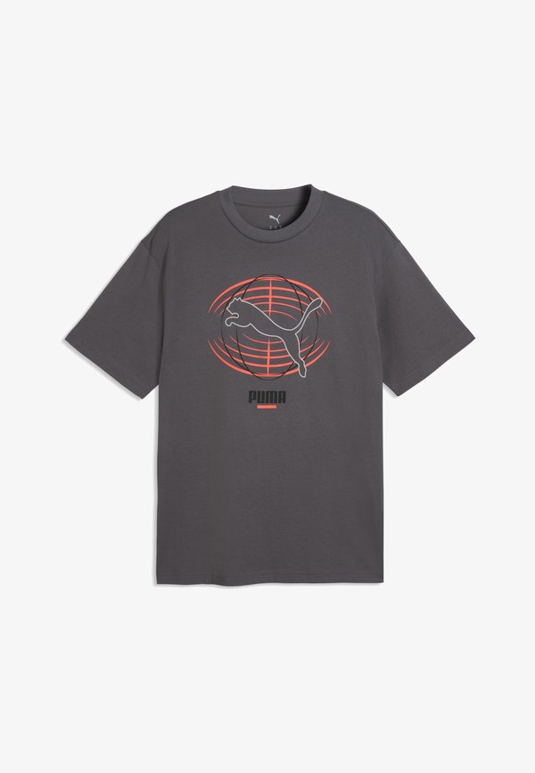 Puma PUMATECH RELAXED GRAPHIC T-SHIRT - Print T-shirt - moody gray