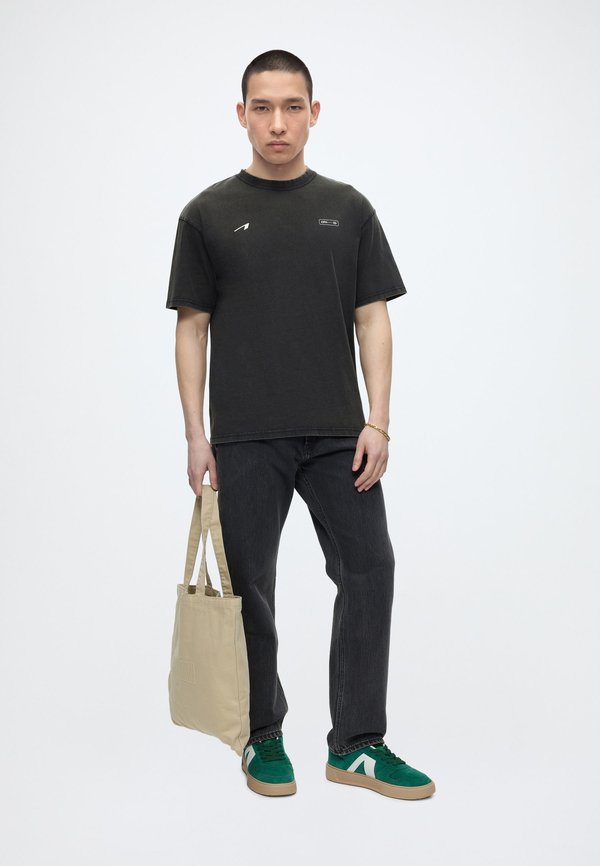 ARKK Copenhagen LOGO BOXY TEE UNISEX